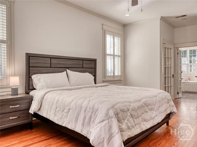 137 E 51st Street, Savannah, GA 31405