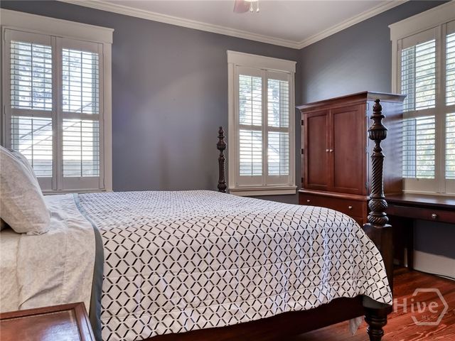 137 E 51st Street, Savannah, GA 31405