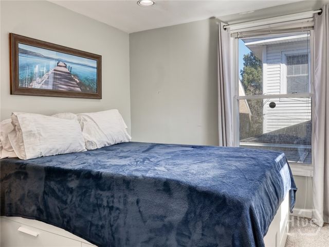 137 E 51st Street, Savannah, GA 31405