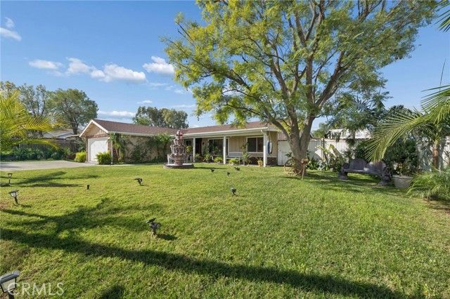 5976 Robinson, Riverside, CA 92503