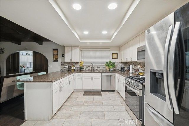 5976 Robinson, Riverside, CA 92503