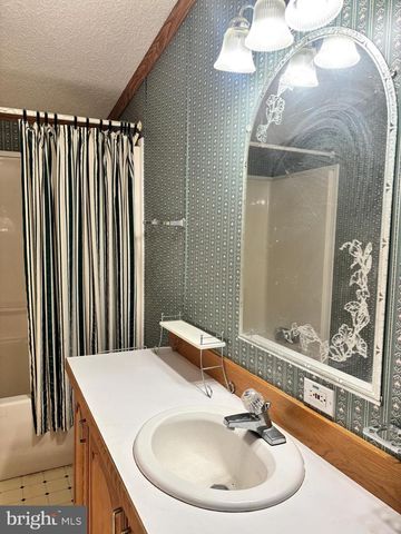 2019 KENNY CT, Edgewood, MD 21040