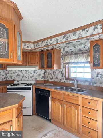 2019 KENNY CT, Edgewood, MD 21040