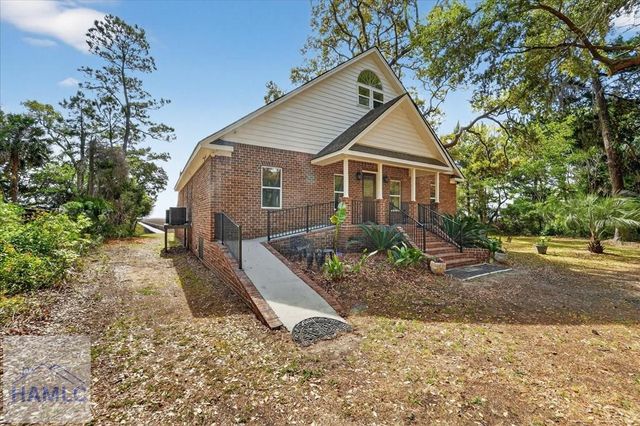725 Youmans Road, Midway, GA 31320