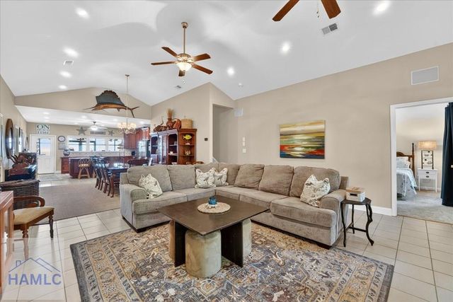 725 Youmans Road, Midway, GA 31320