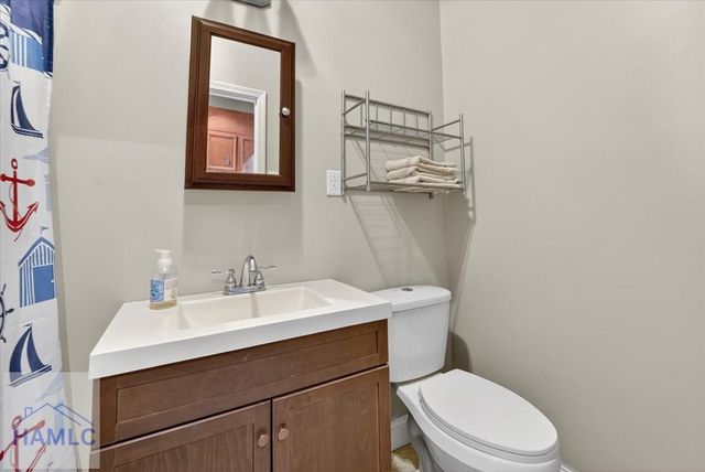 725 Youmans Road, Midway, GA 31320