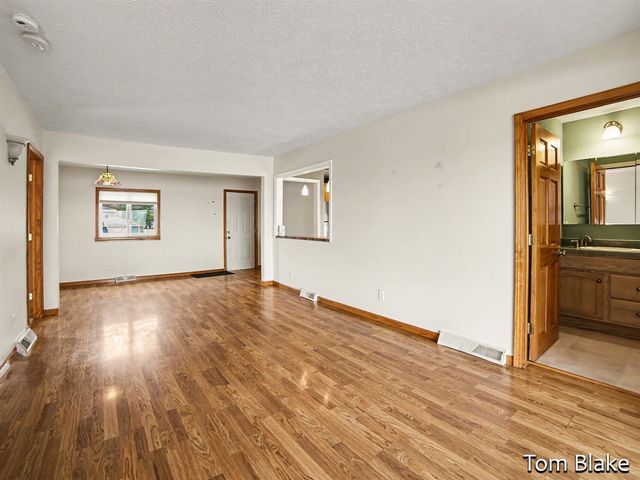 1834 Edgewater Street, Muskegon, MI 49441