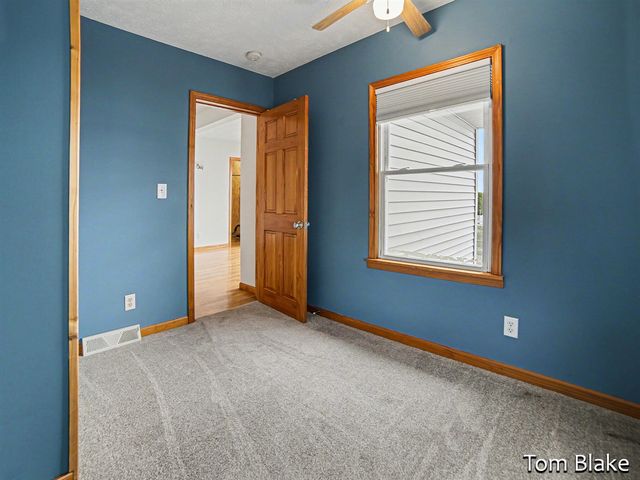 1834 Edgewater Street, Muskegon, MI 49441