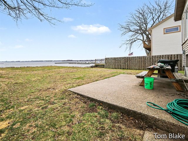 1834 Edgewater Street, Muskegon, MI 49441