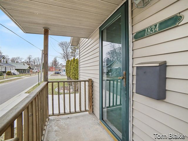1834 Edgewater Street, Muskegon, MI 49441