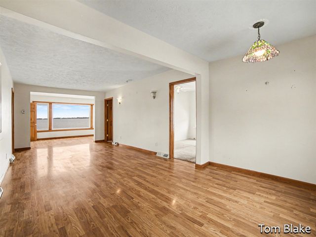 1834 Edgewater Street, Muskegon, MI 49441