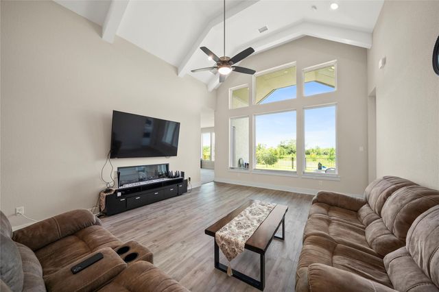 5914 Emerald Ranch Lane, Fulshear, TX 77441