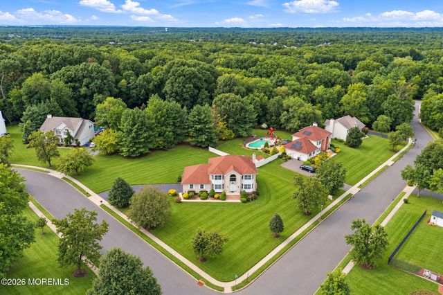 1 Launcelot Lane, Jamesburg, NJ 08831