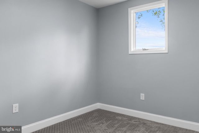 105 WALTON AVE, Baltimore, MD 21225