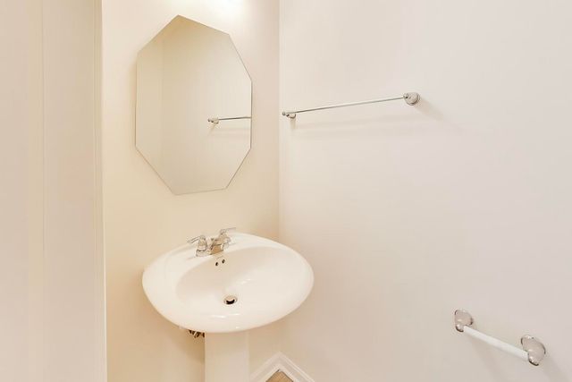 1001 Celebration Drive, Aurora, IL 60504