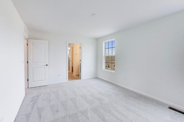 1001 Celebration Drive, Aurora, IL 60504