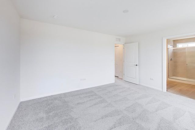 1001 Celebration Drive, Aurora, IL 60504