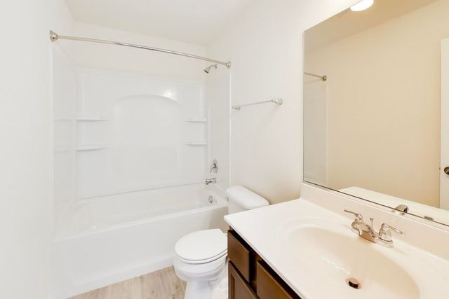 1001 Celebration Drive, Aurora, IL 60504