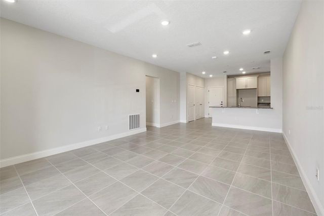 7545 LAUREATE BLVD 7208, Orlando, FL 32827