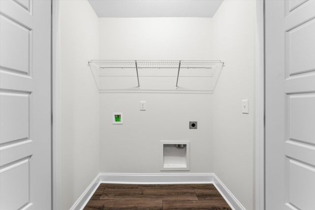 111 Quarry Point Dr, Clarksville, TN 37042