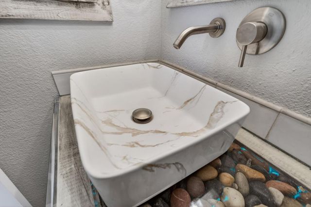 4949 Winter Oak Way, Antelope, CA 95843