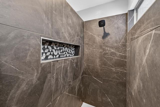 4949 Winter Oak Way, Antelope, CA 95843