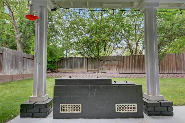 4949 Winter Oak Way, Antelope, CA 95843