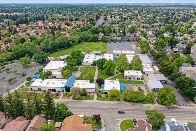 4949 Winter Oak Way, Antelope, CA 95843