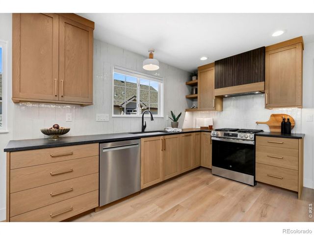 1408 Hearthfire Drive, Fort Collins, CO 80524