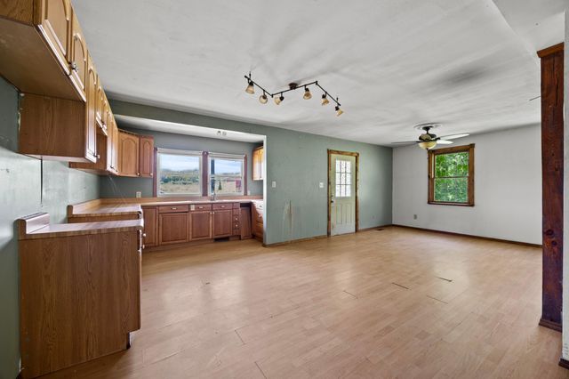 26377 Tarlton Adelphi Road, Laurelville, OH 43135