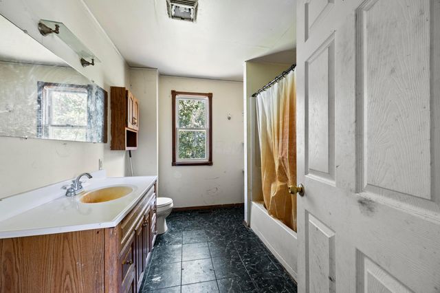 26377 Tarlton Adelphi Road, Laurelville, OH 43135