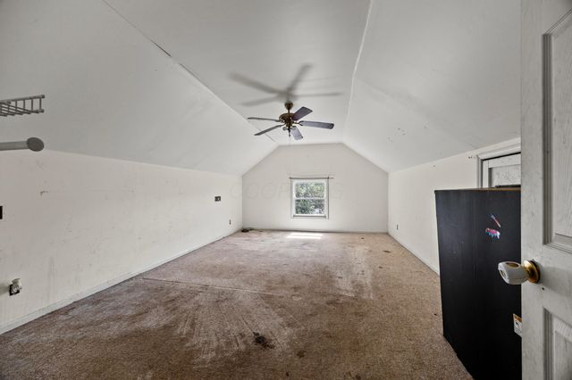 26377 Tarlton Adelphi Road, Laurelville, OH 43135