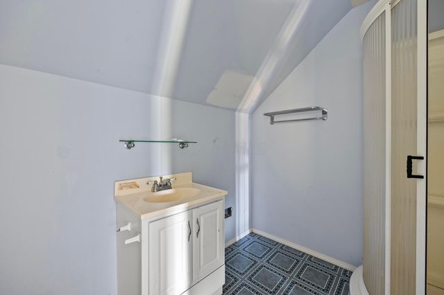 26377 Tarlton Adelphi Road, Laurelville, OH 43135