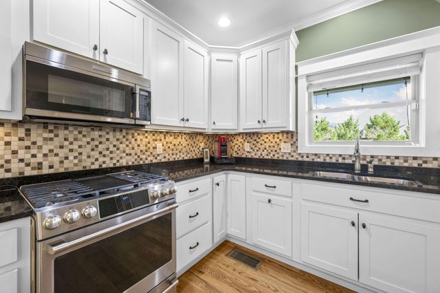 827 Willcrest Drive, Chattanooga, TN 37405