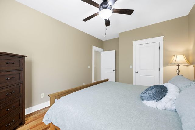 827 Willcrest Drive, Chattanooga, TN 37405