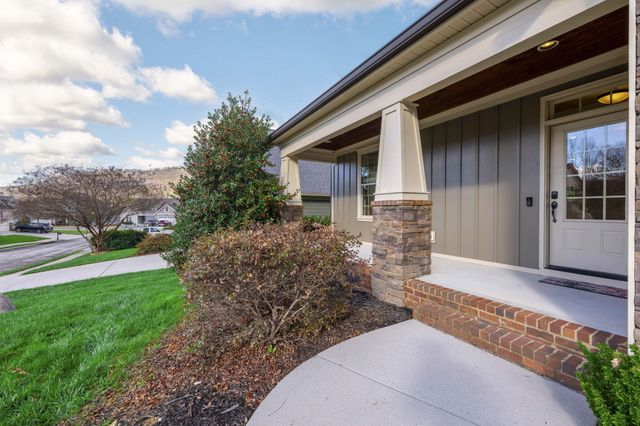 827 Willcrest Drive, Chattanooga, TN 37405