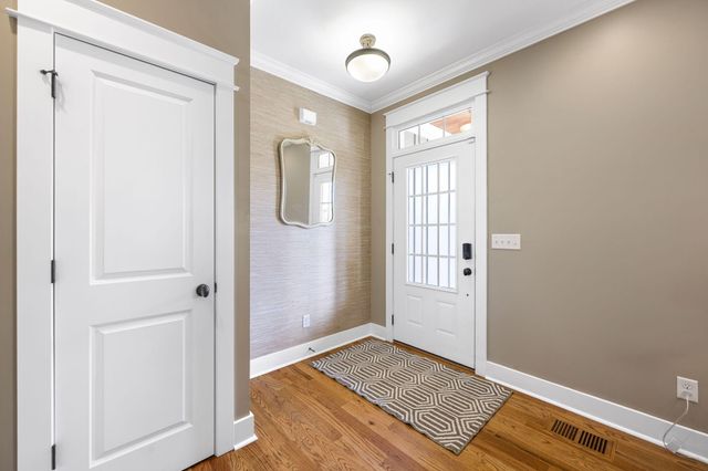 827 Willcrest Drive, Chattanooga, TN 37405