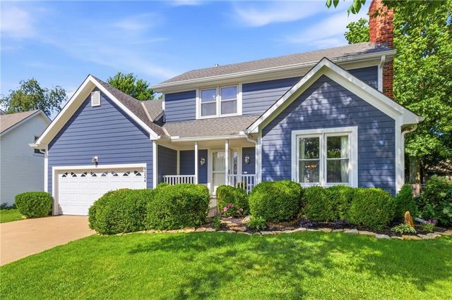 9224 Swarner Drive, Lenexa, KS 66219