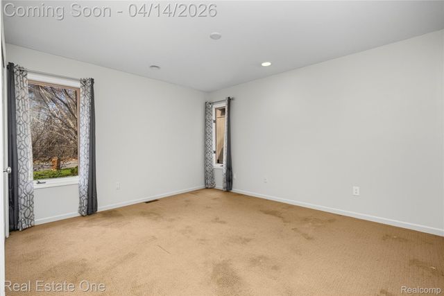 2110 Callie Drive, Commerce Charter Township, MI 48390