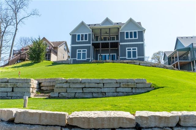 114 Goose Court, Altamont, MO 64620