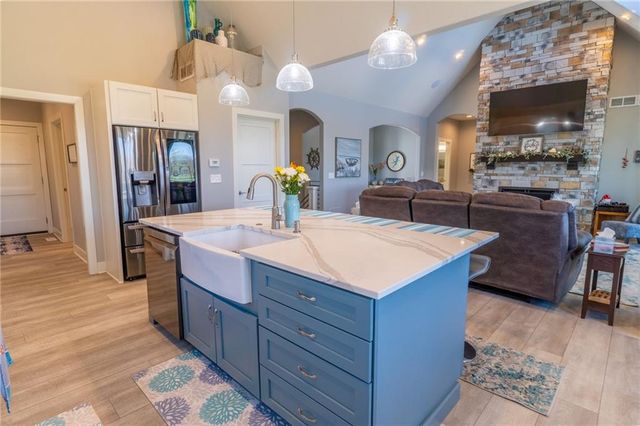 114 Goose Court, Altamont, MO 64620