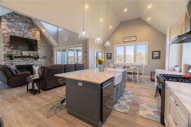 114 Goose Court, Altamont, MO 64620