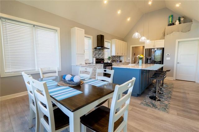 114 Goose Court, Altamont, MO 64620