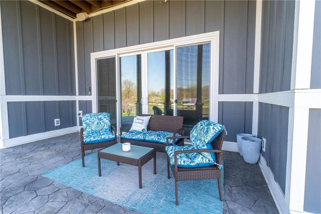 114 Goose Court, Altamont, MO 64620