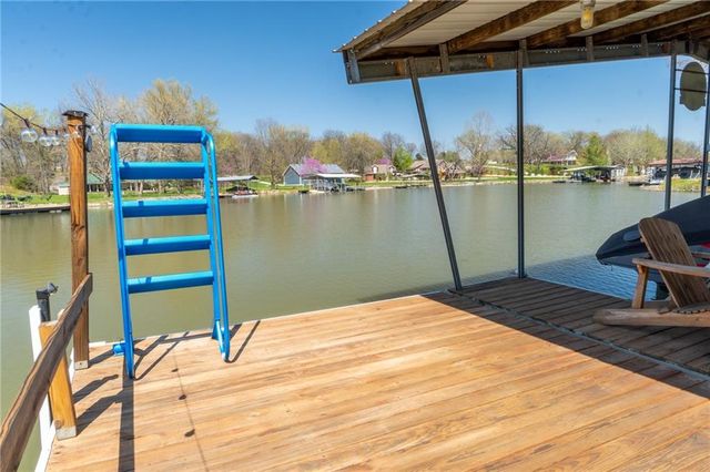 114 Goose Court, Altamont, MO 64620