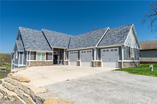 114 Goose Court, Altamont, MO 64620