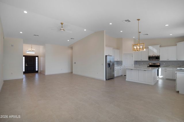 5913 N 425TH Avenue, Tonopah, AZ 85354