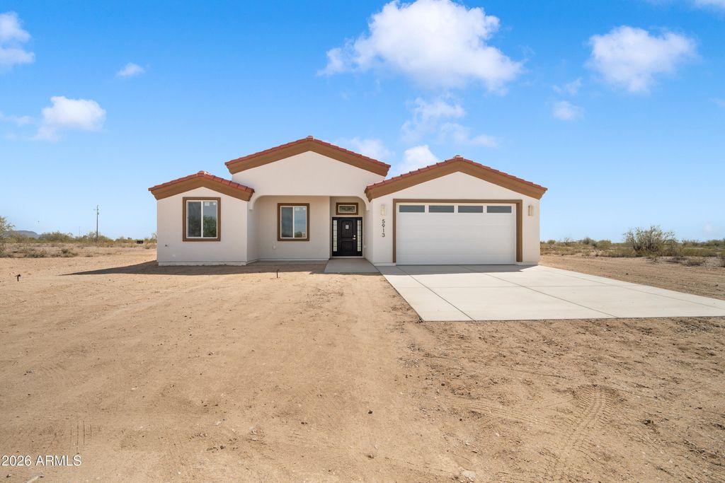 5913 N 425TH Avenue, Tonopah, AZ 85354