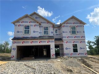 155 Evergreen Way, Brookville, OH 45309
