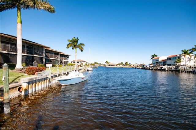 4001 SE 19th PL # 2, Cape Coral, FL 33904